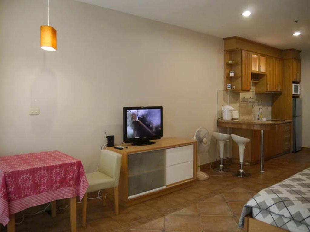Apartments At View Talay Pattaya Exterior foto