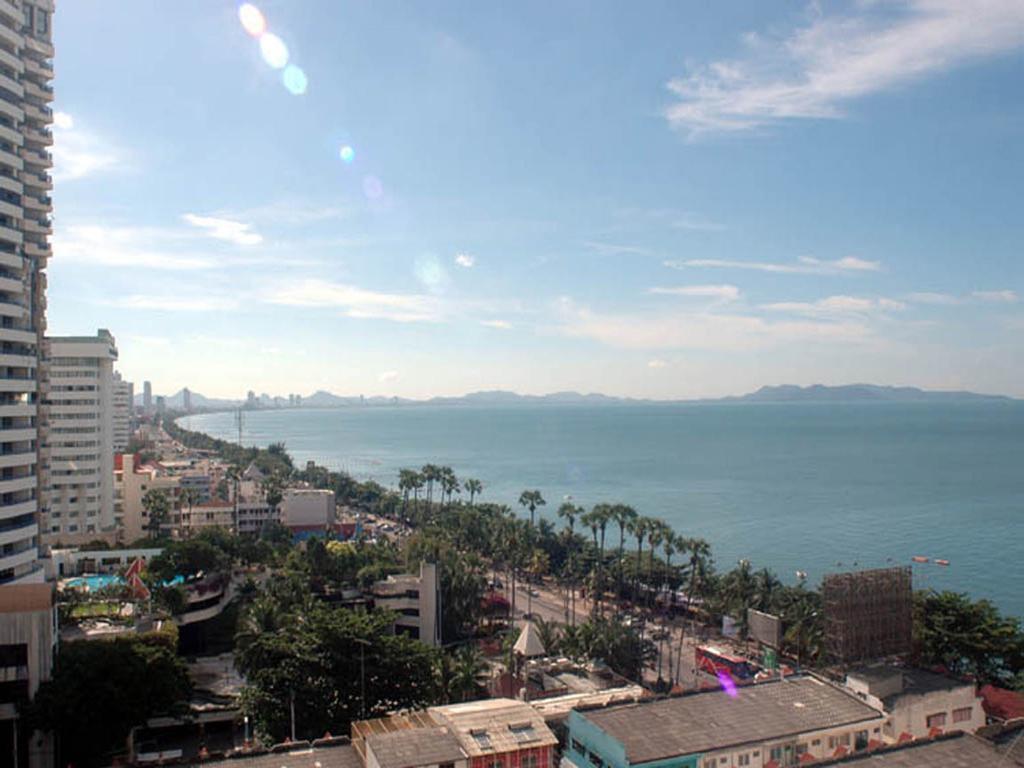 Apartments At View Talay Pattaya Exterior foto