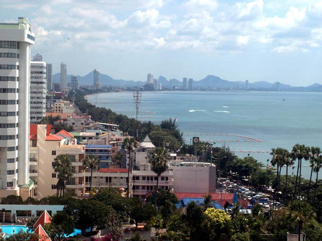 Apartments At View Talay Pattaya Exterior foto